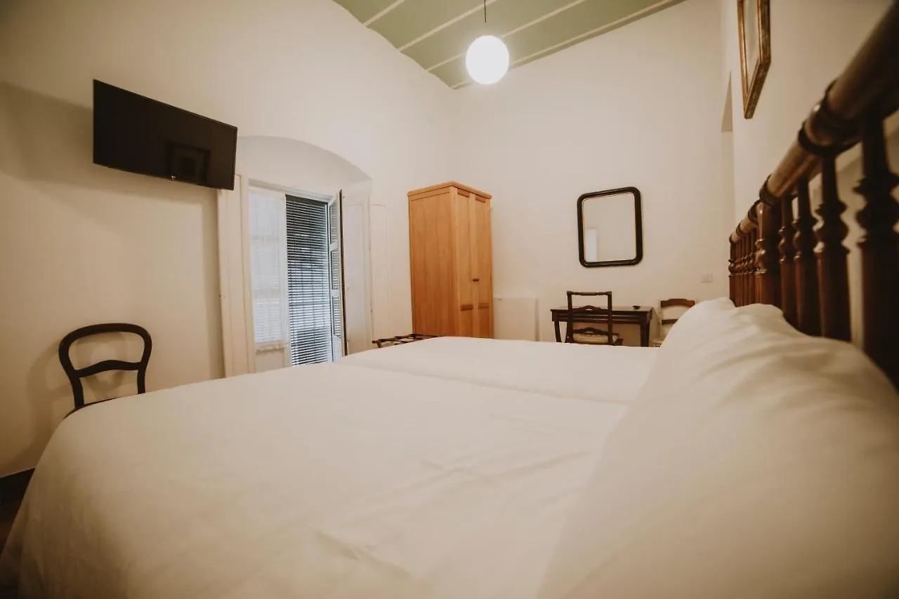 Posada La Casa Del Pintor كارمونا