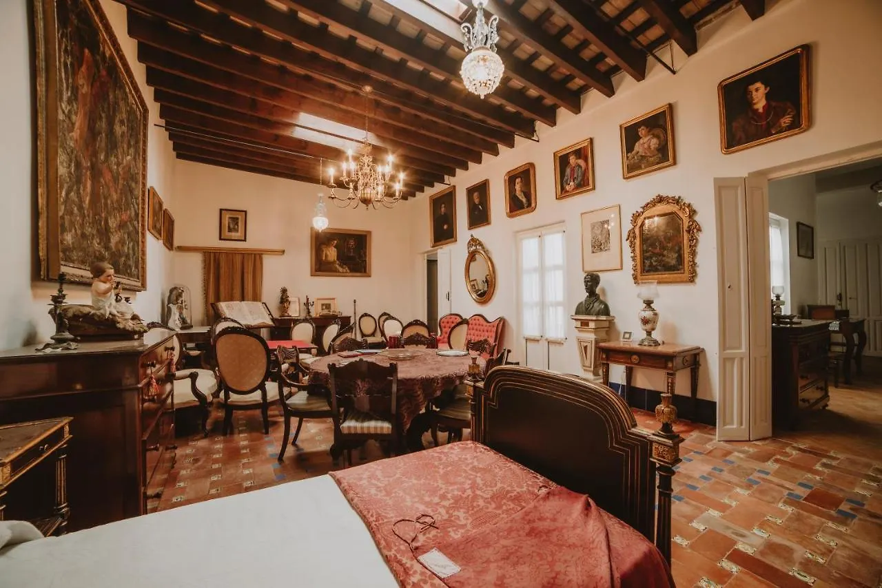 Posada La Casa Del Pintor Carmona  Gasthuis Carmona (Seville)